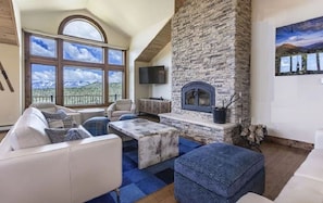 Soak up the majestic mountain views in the Blue Spruce Chateau. 