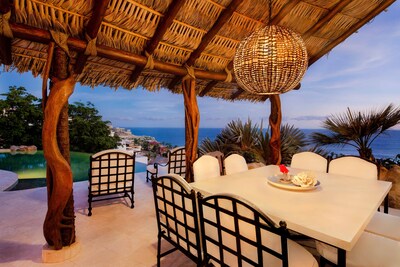 The Crown Jewel of villas in Pedregal, 180-degree views of the Pacific Ocean.