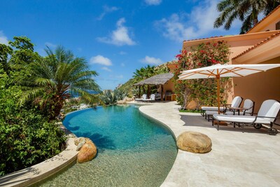 The Crown Jewel of villas in Pedregal, 180-degree views of the Pacific Ocean.