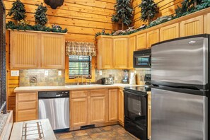 Cabin One Full Kitchen