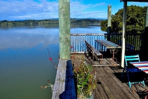 Private deck to relax. BBQ, fish, swim incl. rustic bath and shower