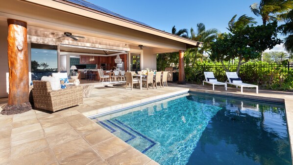 Welcome to Paradise Awaits at KaMilo in Mauna Lani