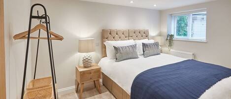 Staffordshire Hideaway, Whitby - Stay North Yorkshire