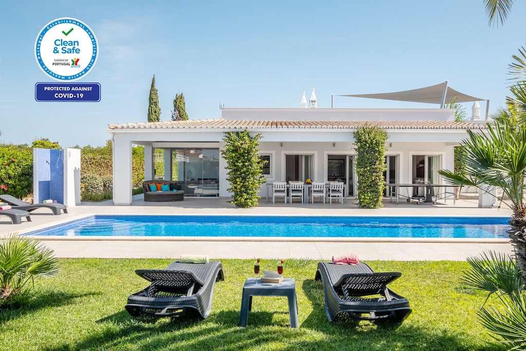 White villa and pool near one of the best Portugal beaches