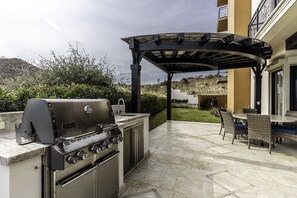 Your stylish and comfortable retreat