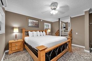 Lower king bedroom