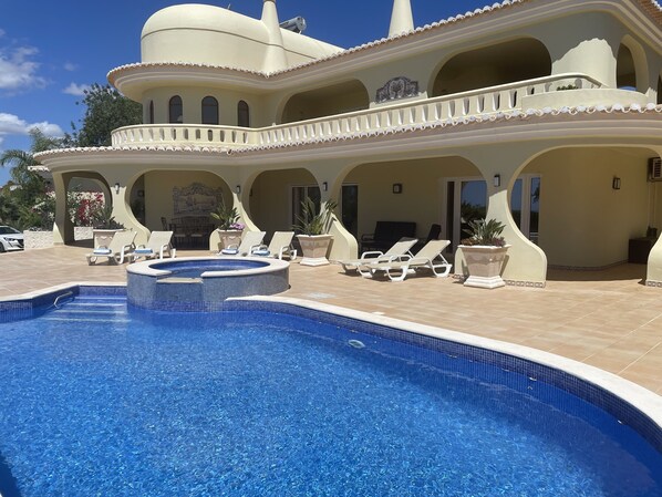 Luxury villa with private heated pool