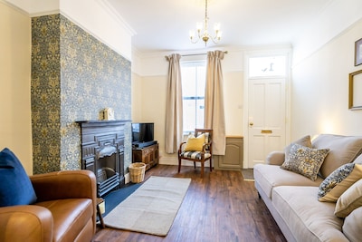 Victoria Cottage -  a family break that sleeps 4 guests  in 2 bedrooms