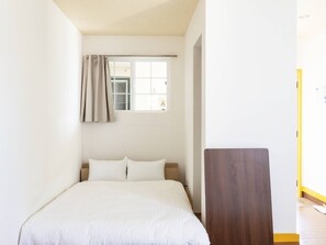 ・ Twin room with 2 double beds