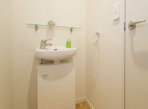 2 nd WC