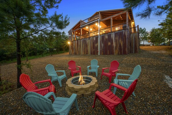 Fire pit