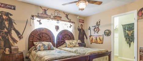 Designer Pirates  of the Caribbean bedroom