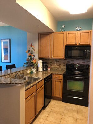 Fully equipped kitchen 