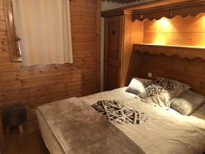 Chambre avec lit de 160