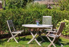 garden furniture at House Hafis on the island Amrum