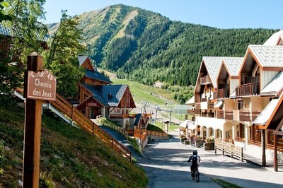 Accès direct aux pistes domaine Alpes d'Huez - Appartement 8 personnes  2 SDB