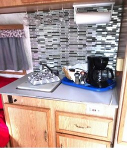 Nautical Cozy camper trailer on Lake Simcoe