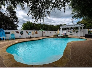 Private pool