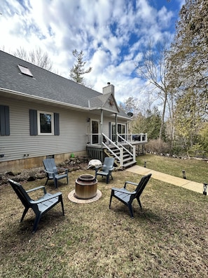 Outdoor fire pit (Solo Stove) with chairs
