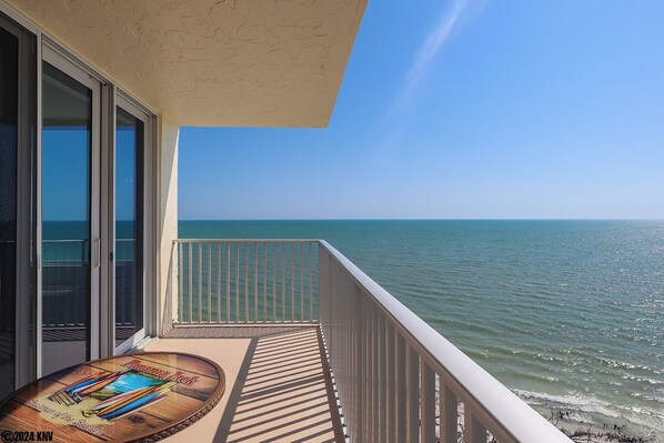 Sunshine And Surf...Estero Beach And Tennis Club 906C