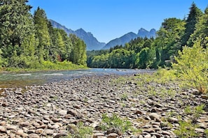 Skykomish River in late summer