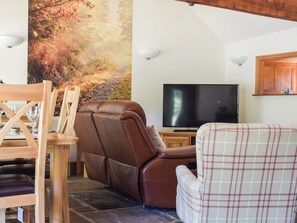 Living area | Angel Cottage, Oswaldkirk, near Helmsley