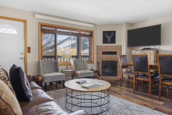 Living Room with Fireplace