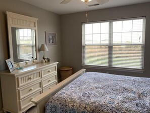 Master Bedroom - Beautiful View