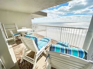Balcony - 
Padded Loungers & Chairs with Table
Towel/Bathing Suit Drying Rack