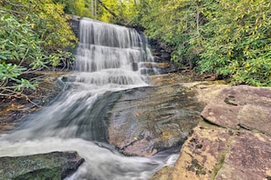 Gorges State Park | Bearwallow Falls | 9.7 Miles | 3 Min from Entrance