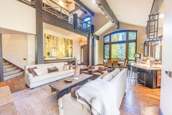 Park City Luxury Rental Home | Private Hot Tub | Deer Valley Solamere
