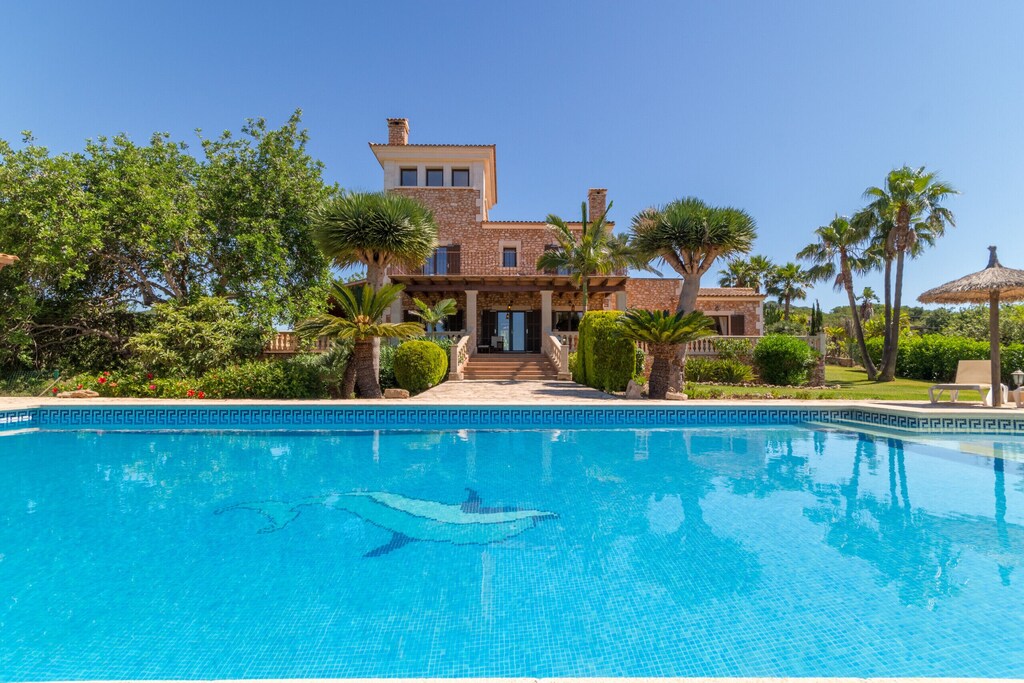 Picture of villa