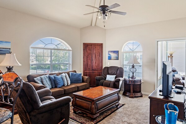 Living Room - Sunroom Access