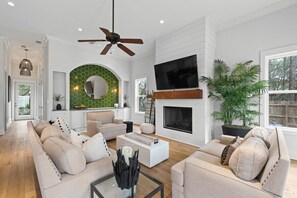 First Floor: Living Area