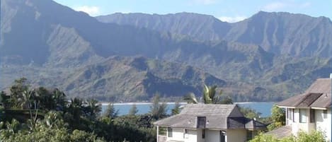 180 degree view from covered upper lanai