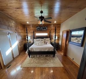 Master bedroom with king size bed