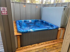 New Hot tub