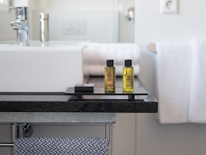 Équipements de salle de bain