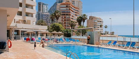 Piscina all'aperto