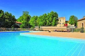Utomhuspool