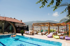 Piscina all'aperto
