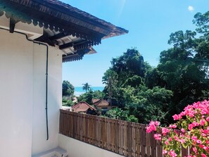 Vista para praia/oceano