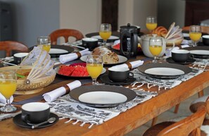 Breakfast area