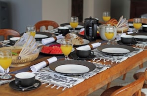 Breakfast area