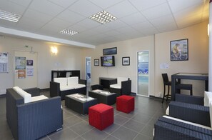 Sala de estar en el lobby