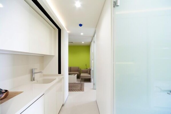 Private kitchenette