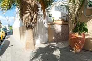 Entrada de la propiedad