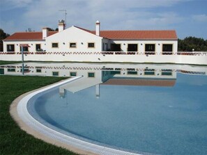 Utomhuspool