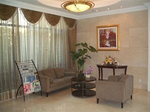 Sala de estar en el lobby