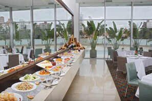 Desayuno buffet